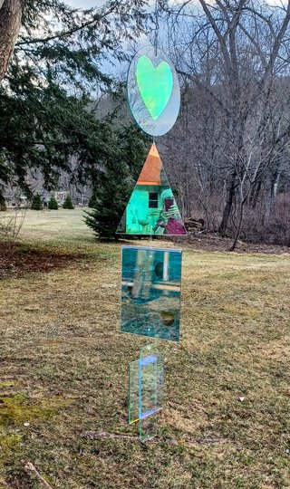 Geometrics of Colored Glass